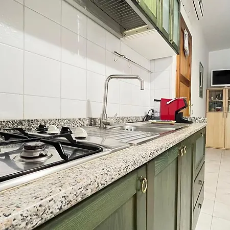 Апартаменти Casa Ambra - Con Vista, Giardino E Bbq