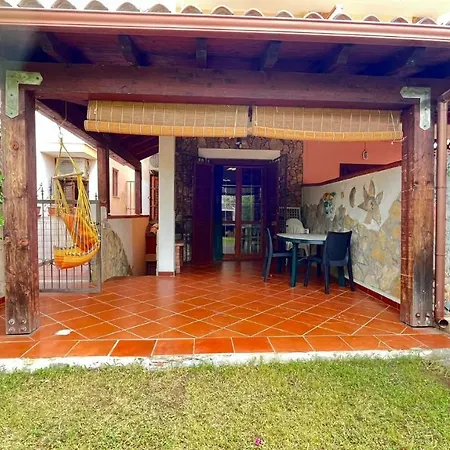 Casa Ambra - Con Vista, Giardino E Bbq 아파트 *