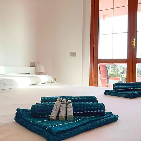 Casa Ambra - Con Vista, Giardino E Bbq