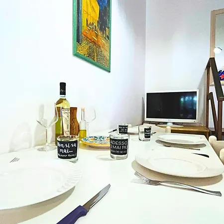 Casa Ambra - Con Vista, Giardino E Bbq דירה